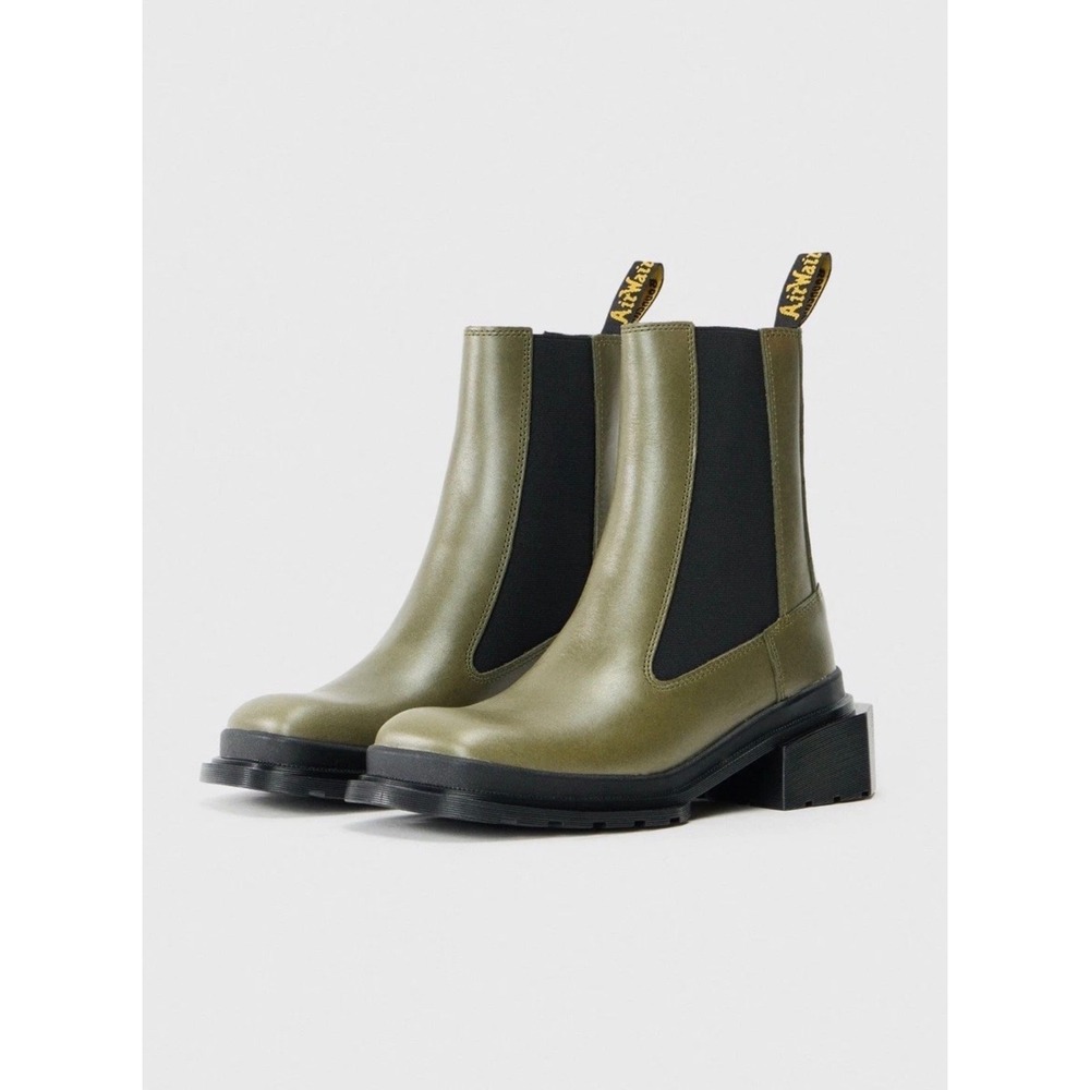 Dr. Martens Maybole Chelsea Square Toe Leather Boots Women's Size 9